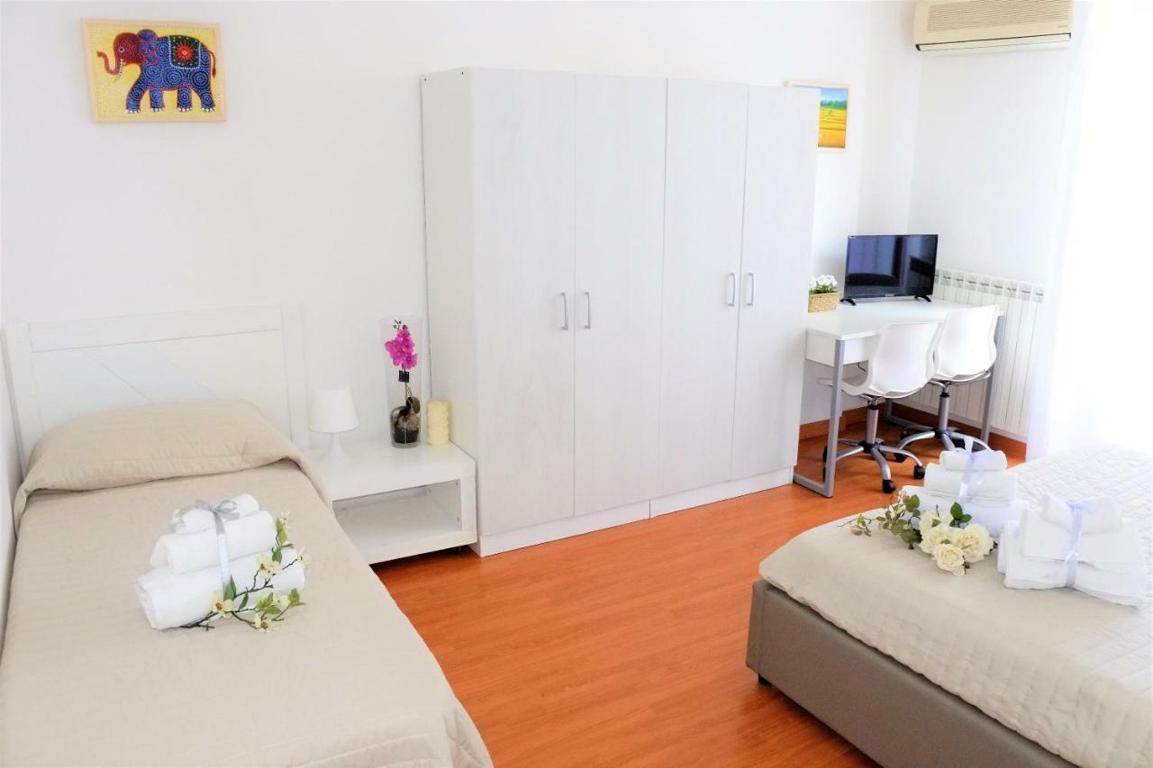 B&B Noto Politeama Palermo Eksteriør billede